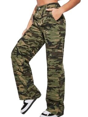 SHEIN Camo Wide-Leg Cargo Pants